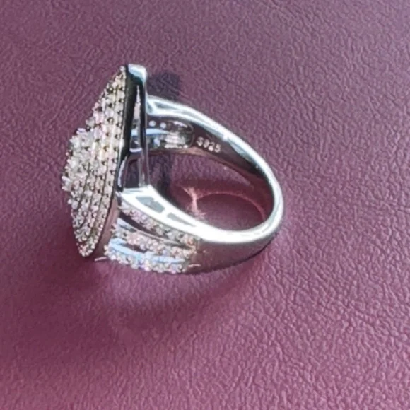 Elegant Silver Teardrop Ring 925 - Picture 6 of 6